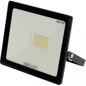 Прожектор REXANT LED 30 Вт IP65 6500 K холодный свет Прожектор REXANT LED 30 Вт IP65 6500 K холодный свет